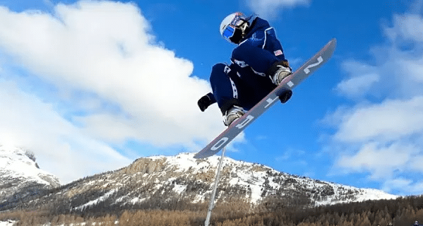 Flax fiber snowboard