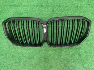 BMW G05 X5 Carbon Fiber Front Grille